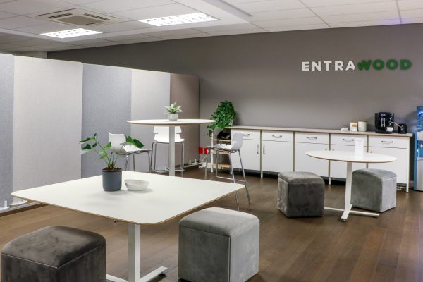 ShowroomAug2020-5040