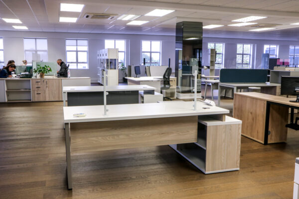 ShowroomAug2020-5045