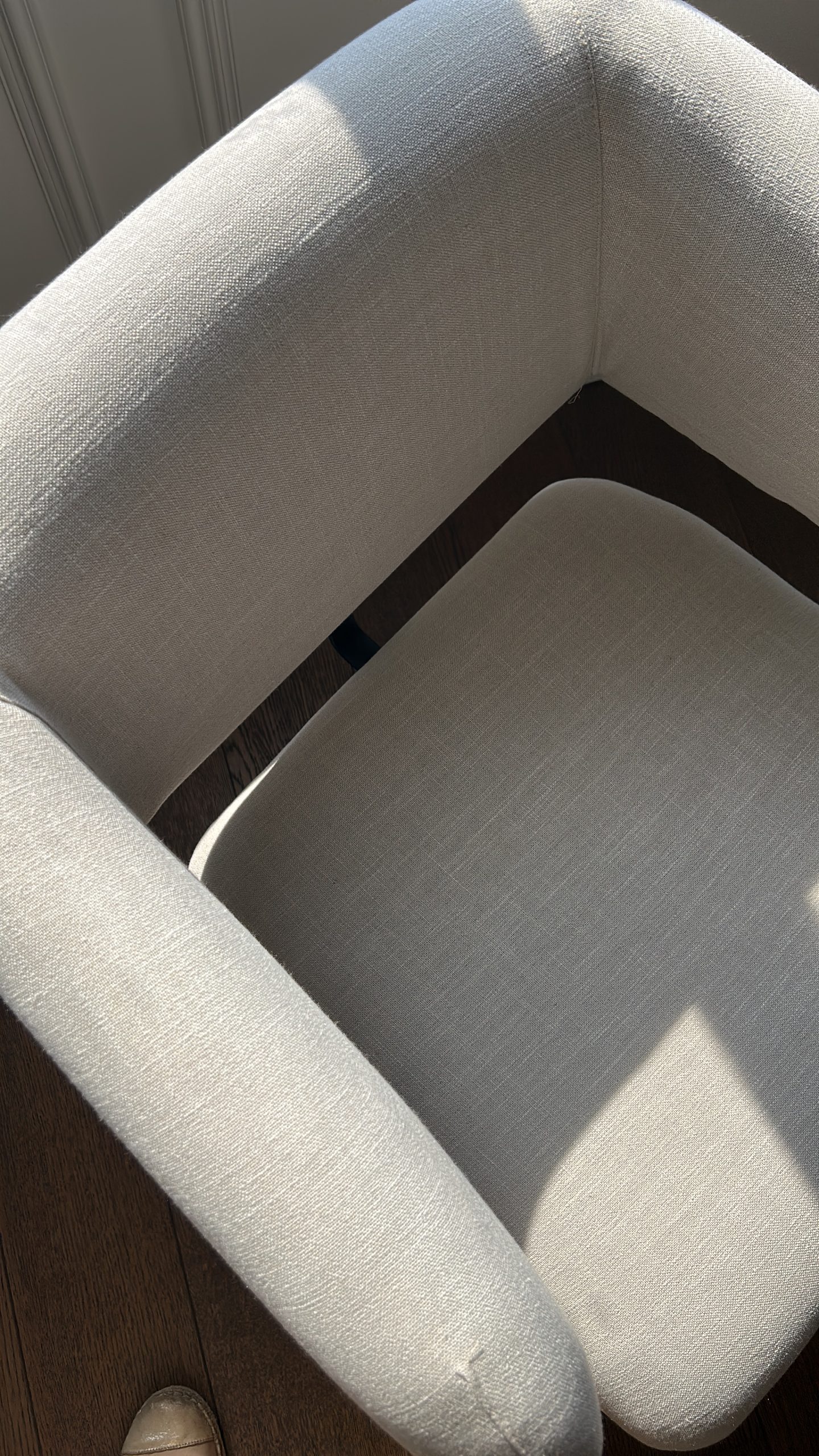 Rocket Half Back meeting room chair